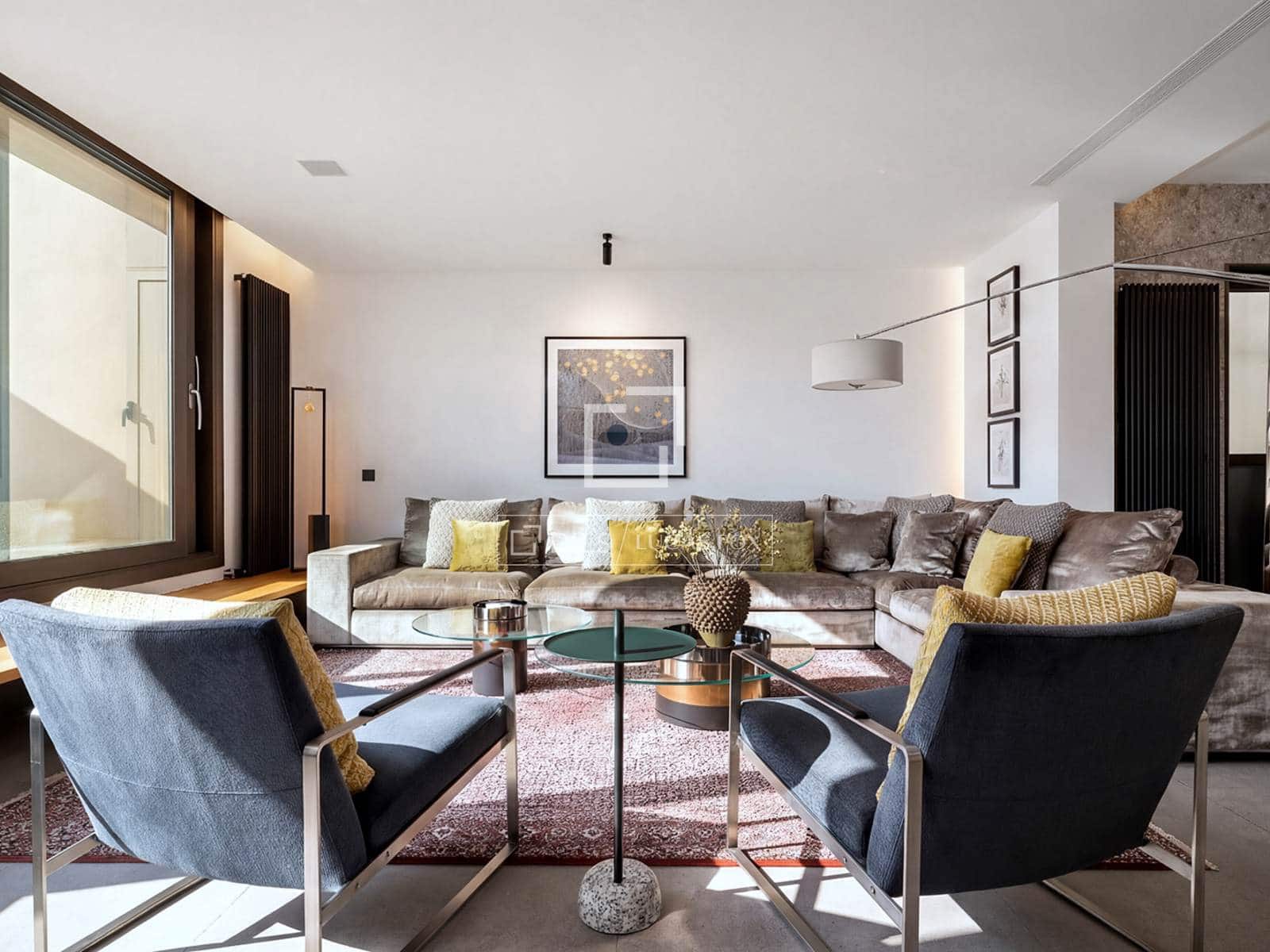 2 soverom Leilighet til leie i Barcelona by - € 12 000 (Ref: 9961701)