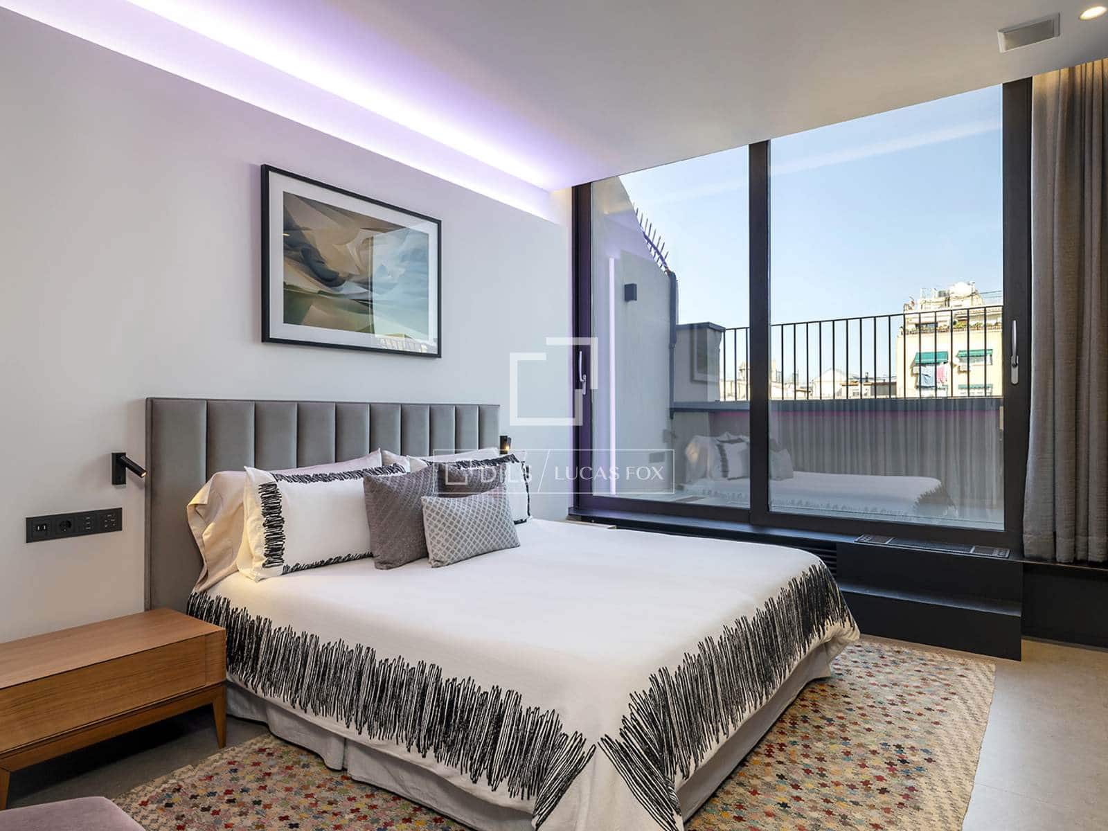 2 soverom Leilighet til leie i Barcelona by - € 12 000 (Ref: 9961701)