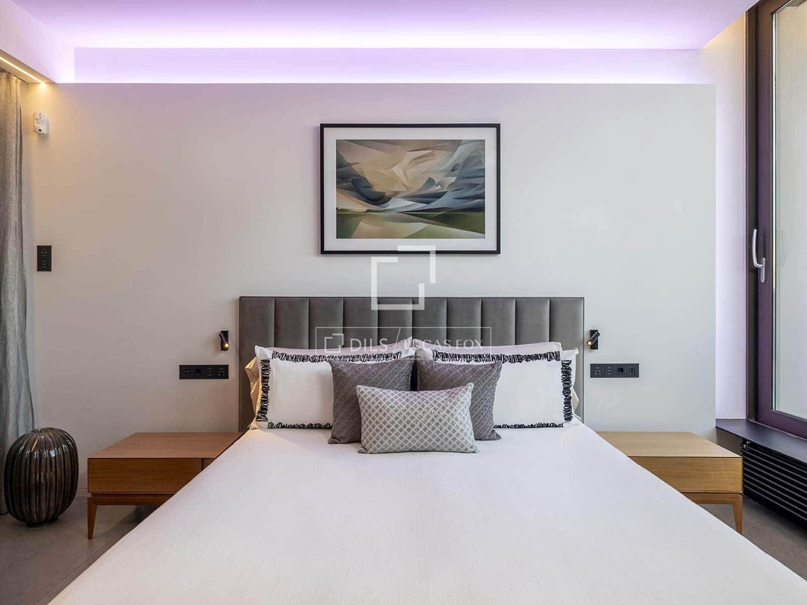 2 soverom Leilighet til leie i Barcelona by - € 12 000 (Ref: 9961701)