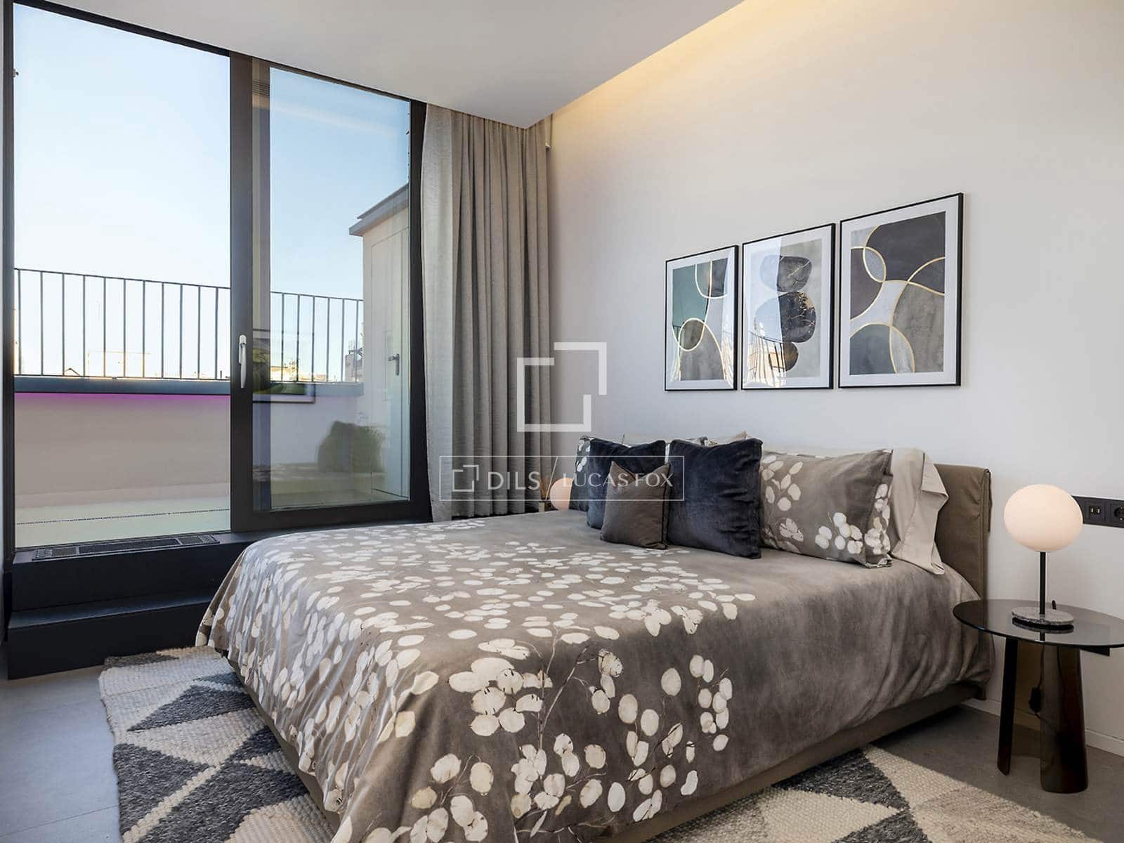 2 soverom Leilighet til leie i Barcelona by - € 12 000 (Ref: 9961701)