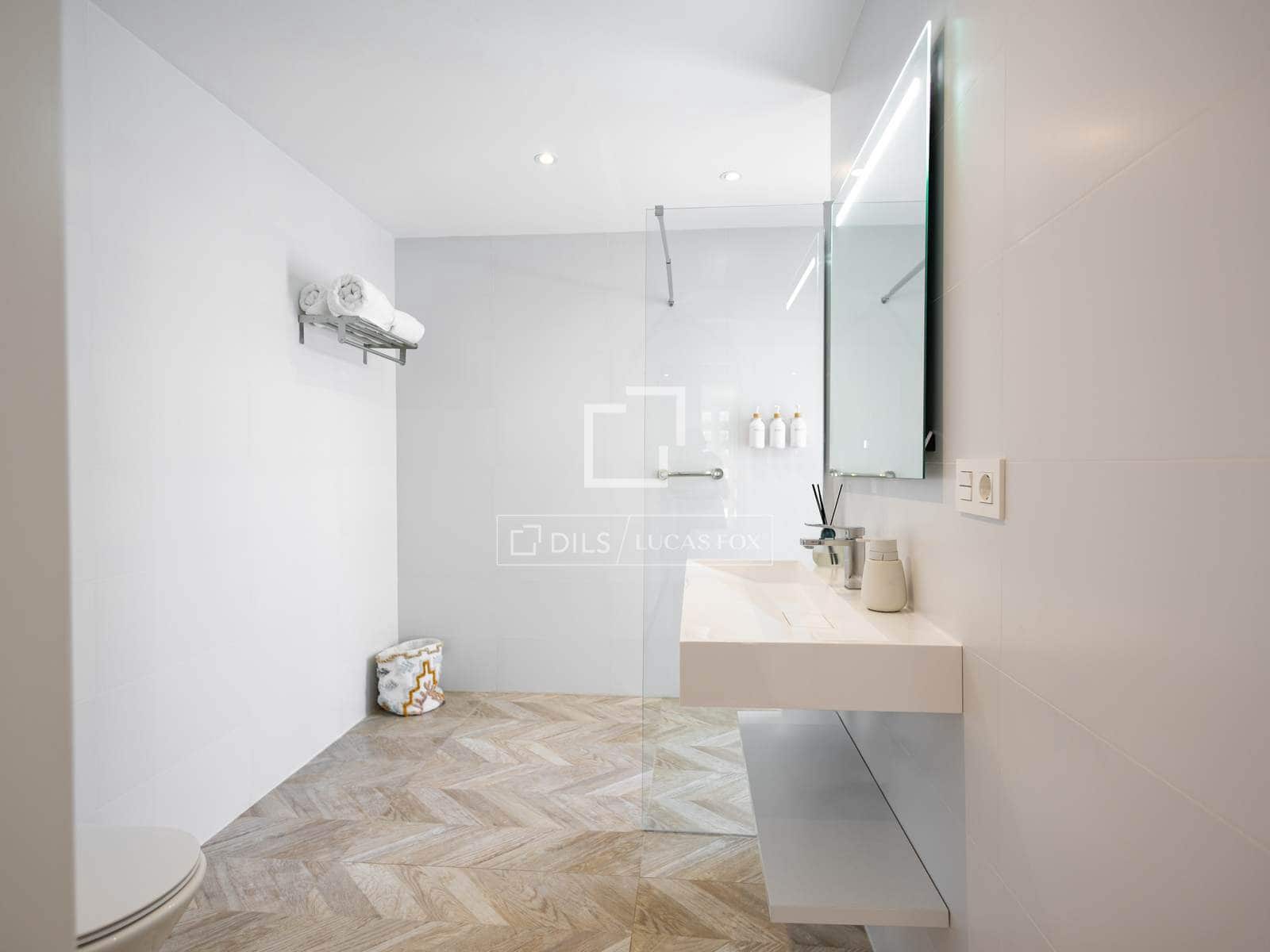 4 Zimmer Villa zu verkaufen in Salobrena mit Pool Garage - 1.349.000 € (Ref: 9961704)