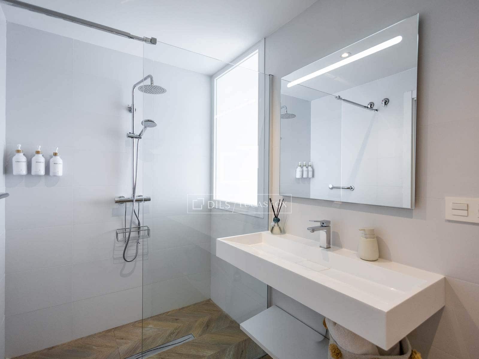 4 Zimmer Villa zu verkaufen in Salobrena mit Pool Garage - 1.349.000 € (Ref: 9961704)
