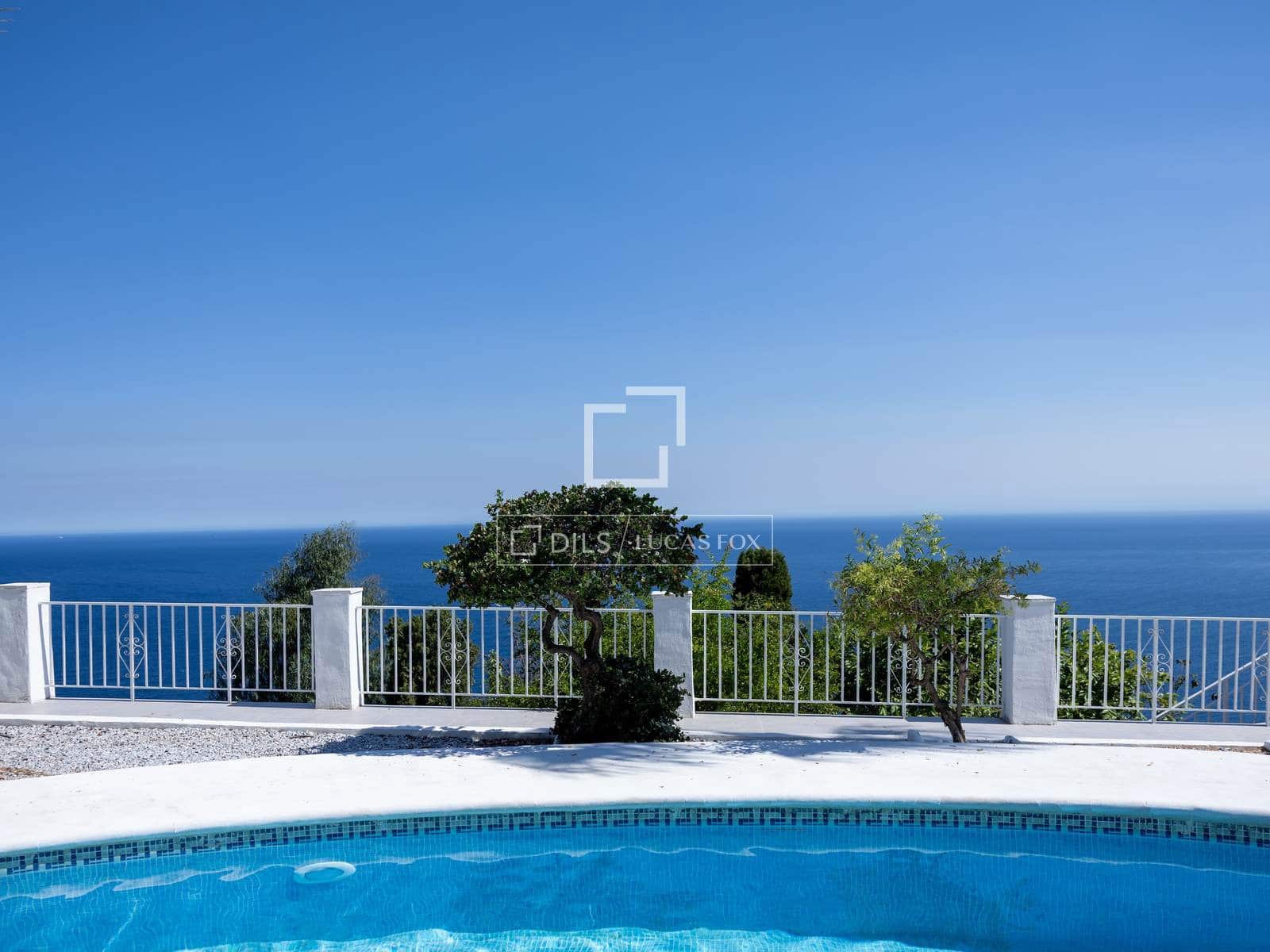 4 Zimmer Villa zu verkaufen in Salobrena mit Pool Garage - 1.349.000 € (Ref: 9961704)
