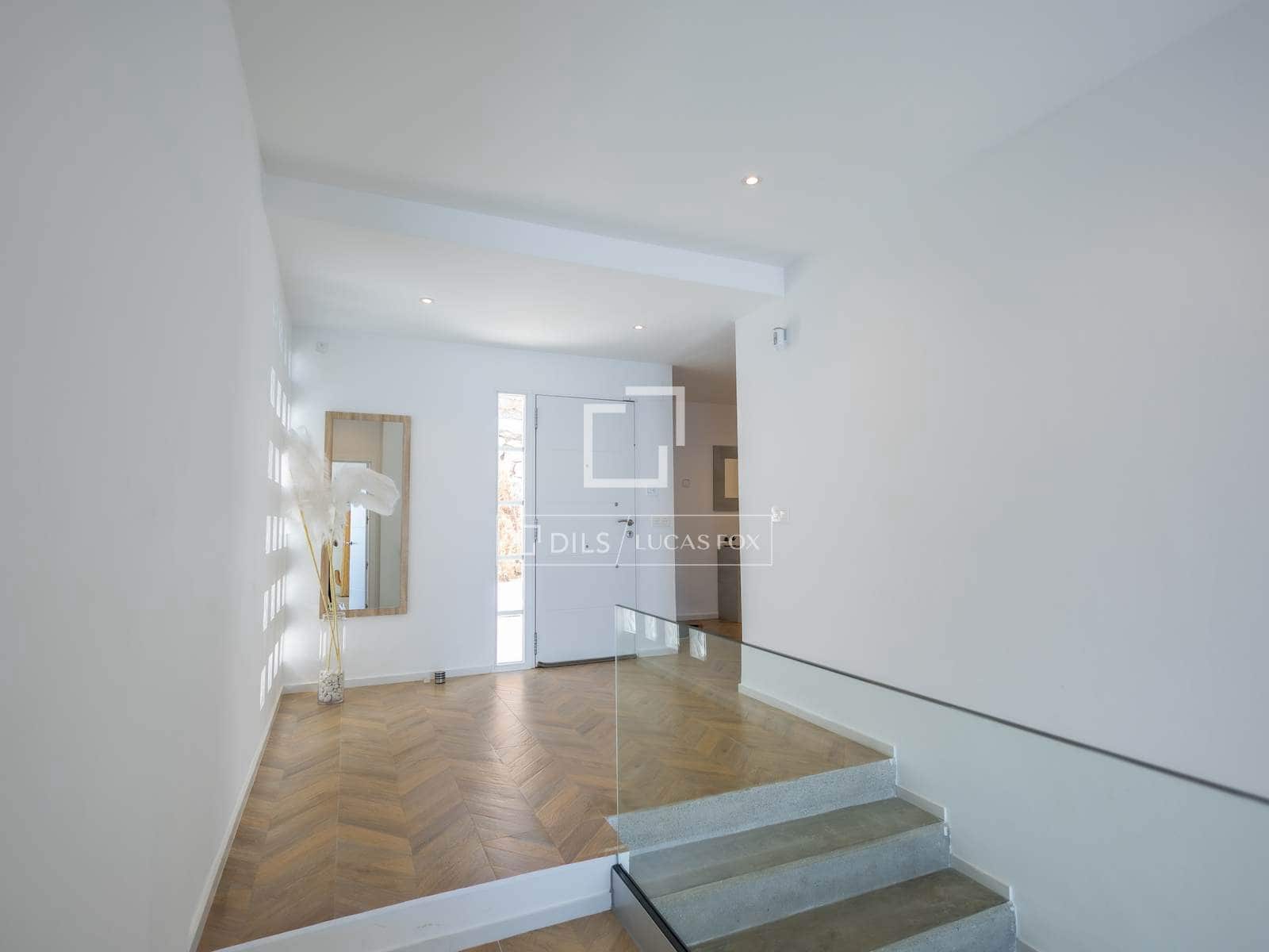 4 Zimmer Villa zu verkaufen in Salobrena mit Pool Garage - 1.349.000 € (Ref: 9961704)