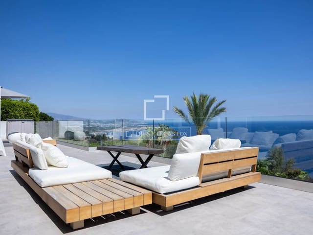 4 soveværelse Villa til salg i Salobreña med swimmingpool garage - € 1.349.000 (Ref: 9961704)