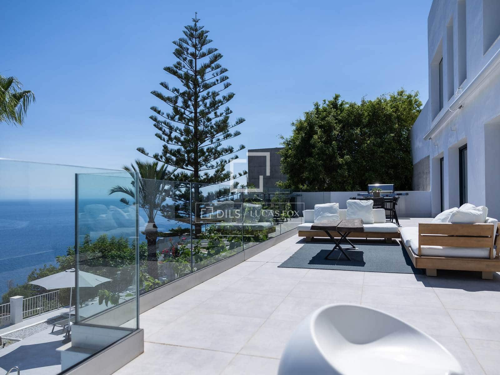 4 Zimmer Villa zu verkaufen in Salobrena mit Pool Garage - 1.349.000 € (Ref: 9961704)