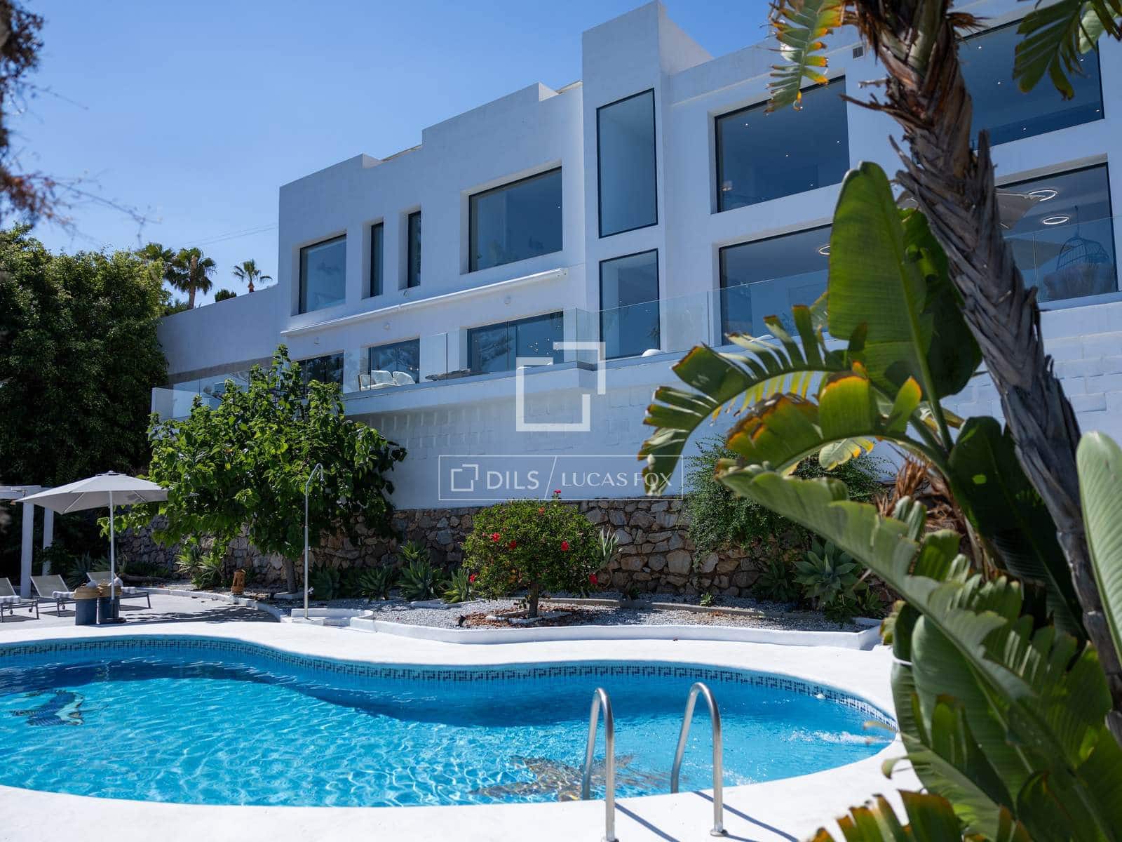 4 Zimmer Villa zu verkaufen in Salobrena mit Pool Garage - 1.349.000 € (Ref: 9961704)