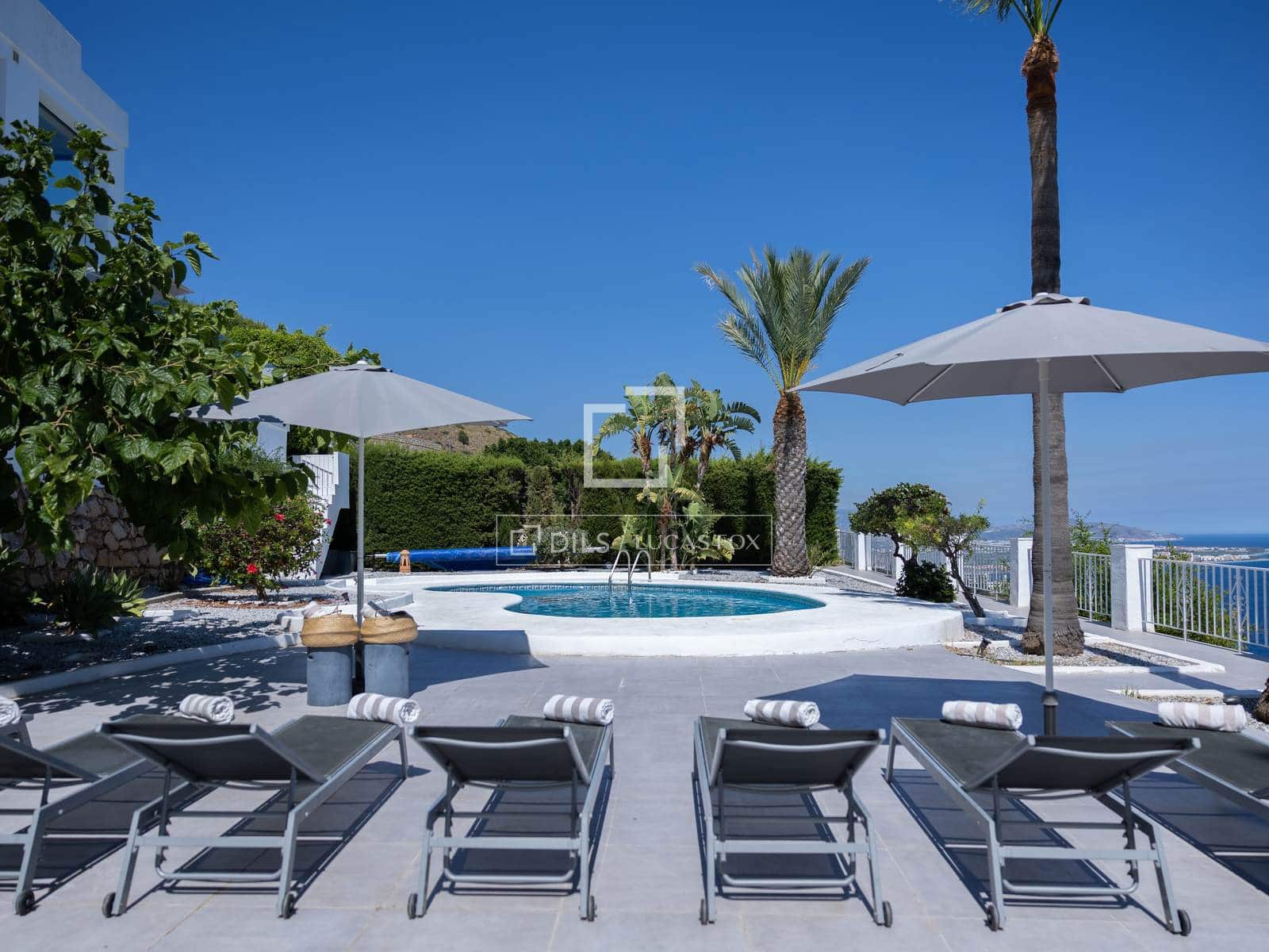 4 camera da letto Villa in vendita in Salobrena con piscina garage - 1.349.000 € (Rif: 9961704)