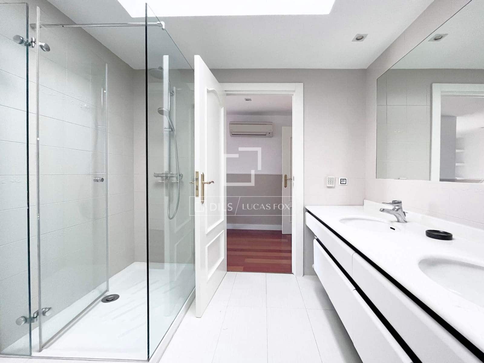 7 slaapkamer Villa te koop in Majadahonda met zwembad garage - € 1.490.000 (Ref: 9961839)