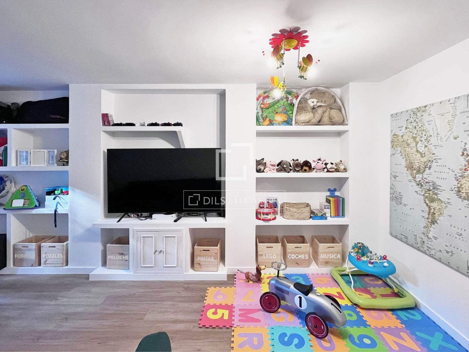 7 slaapkamer Villa te koop in Majadahonda met zwembad garage - € 1.490.000 (Ref: 9961839)
