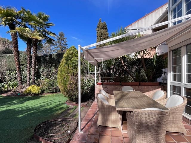 7 slaapkamer Villa te koop in Majadahonda met zwembad garage - € 1.490.000 (Ref: 9961839)