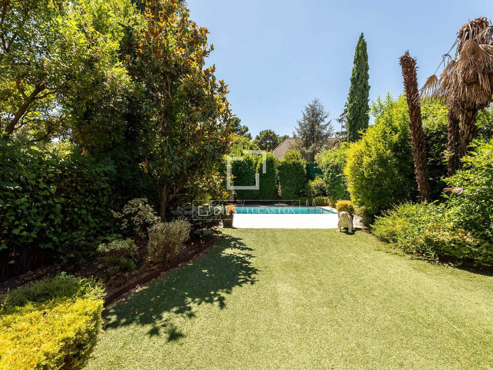 7 bedroom Villa for sale in Majadahonda with pool garage - € 1,490,000 (Ref: 9961839)