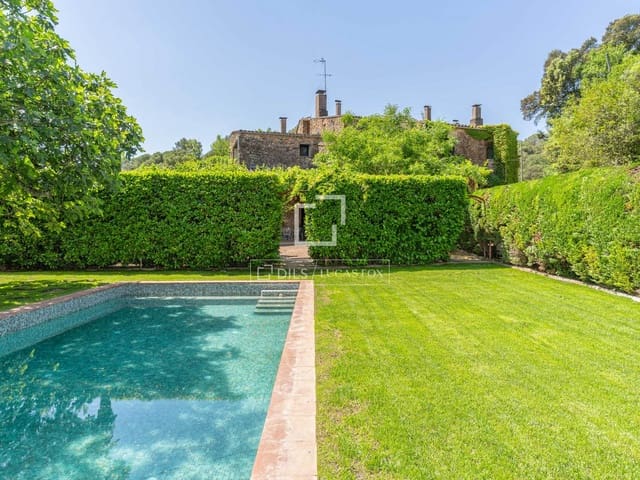5 slaapkamer Finca/Landhuis te koop in Madremanya met zwembad - € 990.000 (Ref: 9964131)