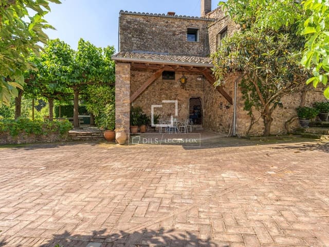 5 slaapkamer Finca/Landhuis te koop in Madremanya met zwembad - € 990.000 (Ref: 9964131)