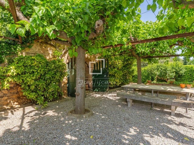 5 slaapkamer Finca/Landhuis te koop in Madremanya met zwembad - € 990.000 (Ref: 9964131)