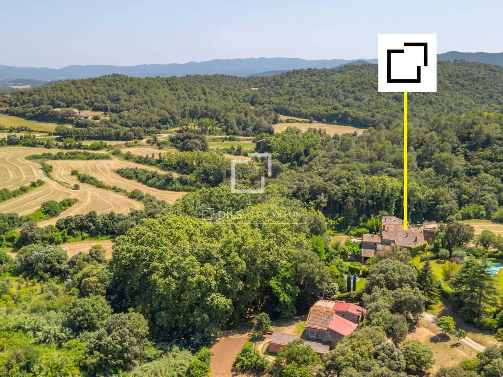 5 chambre Finca/Maison de Campagne à vendre à Madremanya avec piscine - 990 000 € (Ref: 9964131)