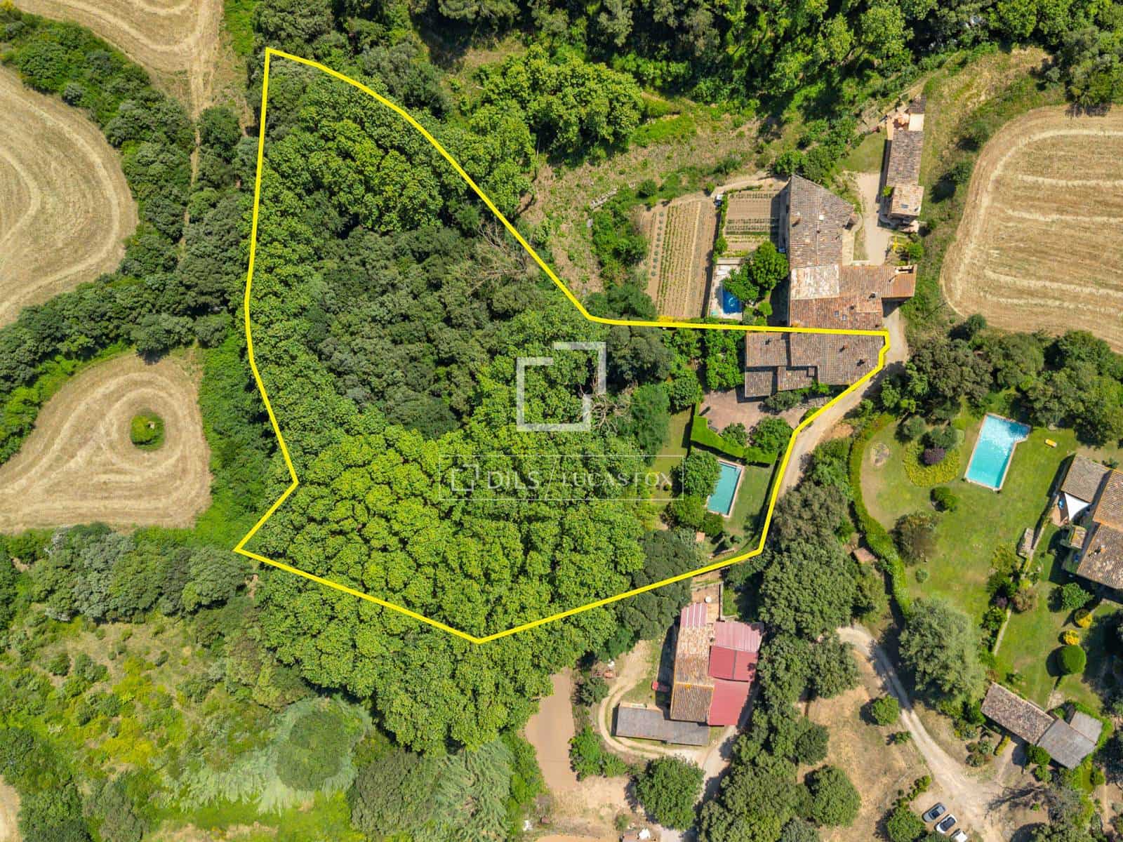 5 chambre Finca/Maison de Campagne à vendre à Madremanya avec piscine - 990 000 € (Ref: 9964131)