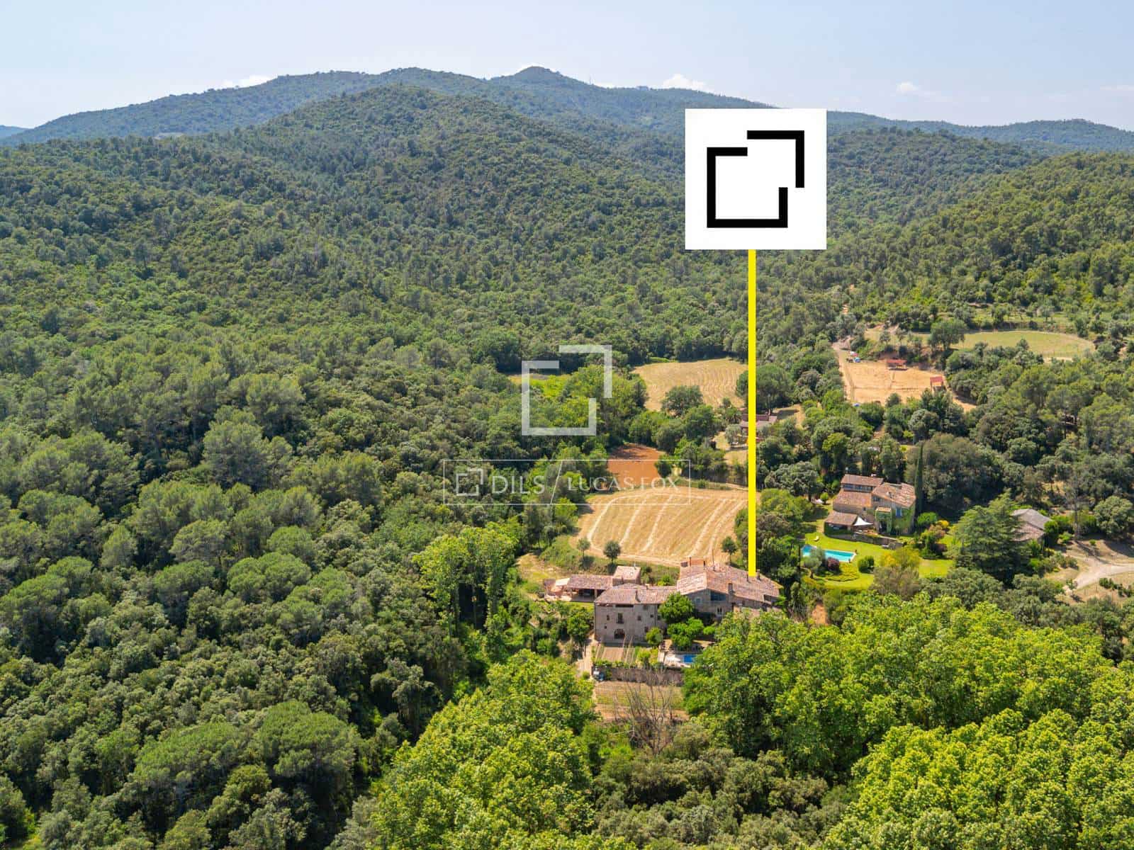 5 chambre Finca/Maison de Campagne à vendre à Madremanya avec piscine - 990 000 € (Ref: 9964131)
