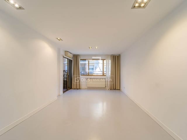 3 bedroom Apartment for rent in Valencia city with garage - € 2,000 (Ref: 9964133)
