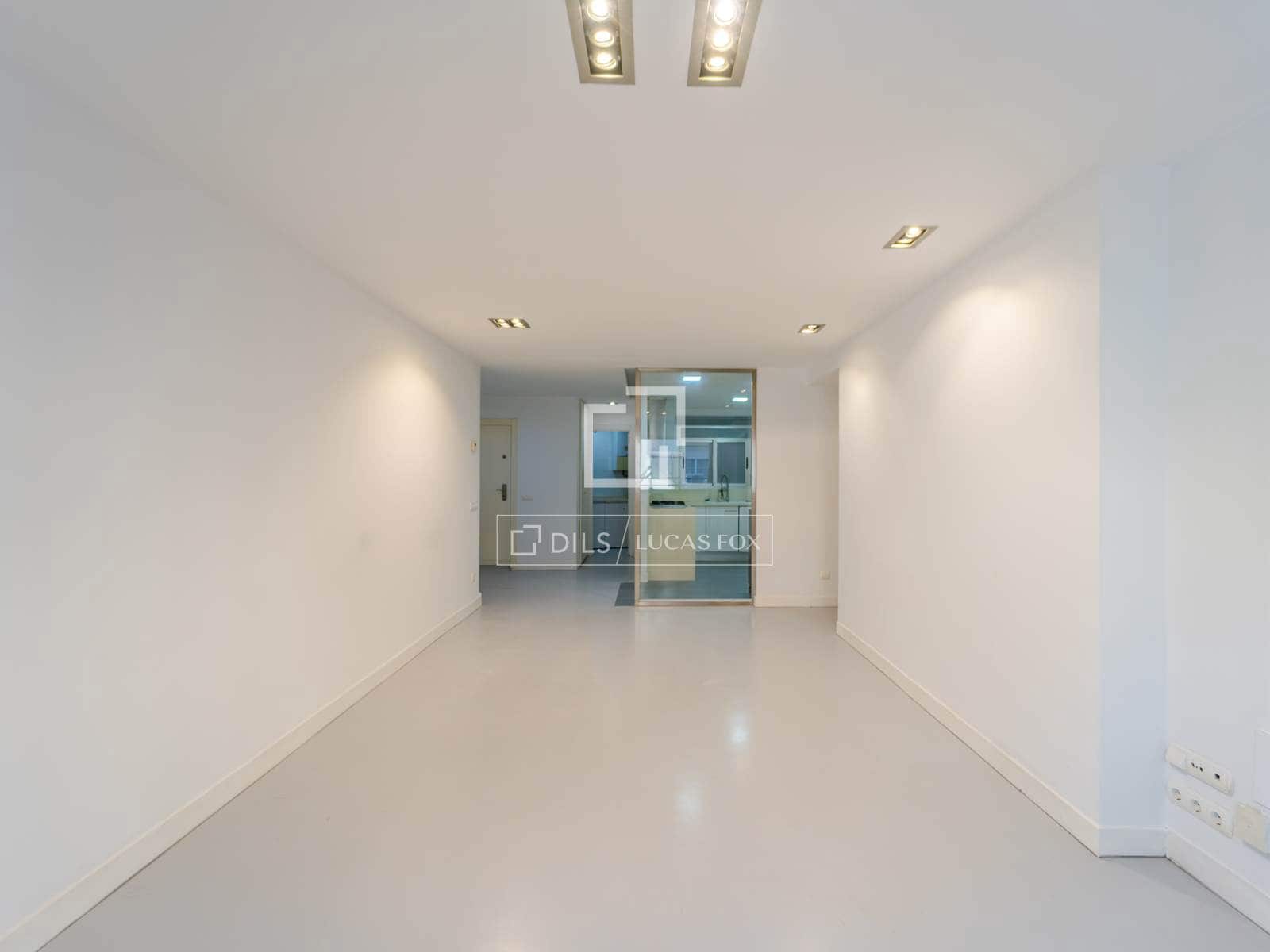 3 bedroom Apartment for rent in Valencia city with garage - € 2,000 (Ref: 9964133)