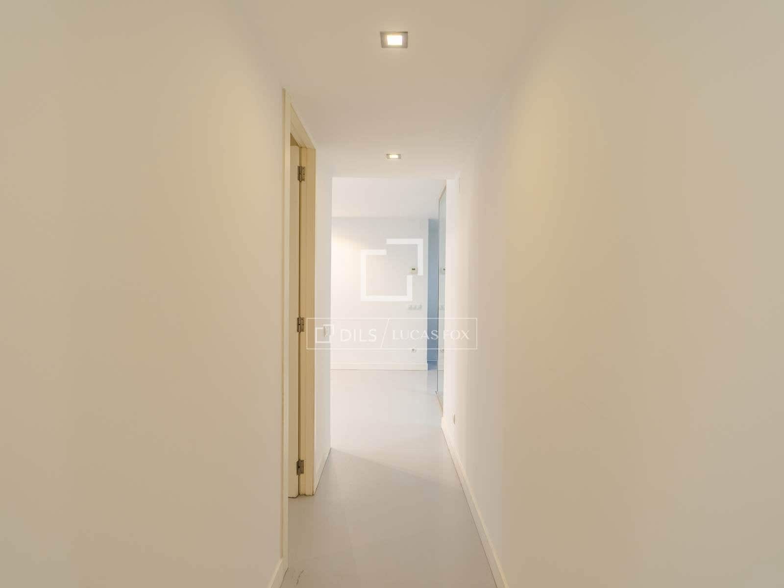 3 bedroom Apartment for rent in Valencia city with garage - € 2,000 (Ref: 9964133)