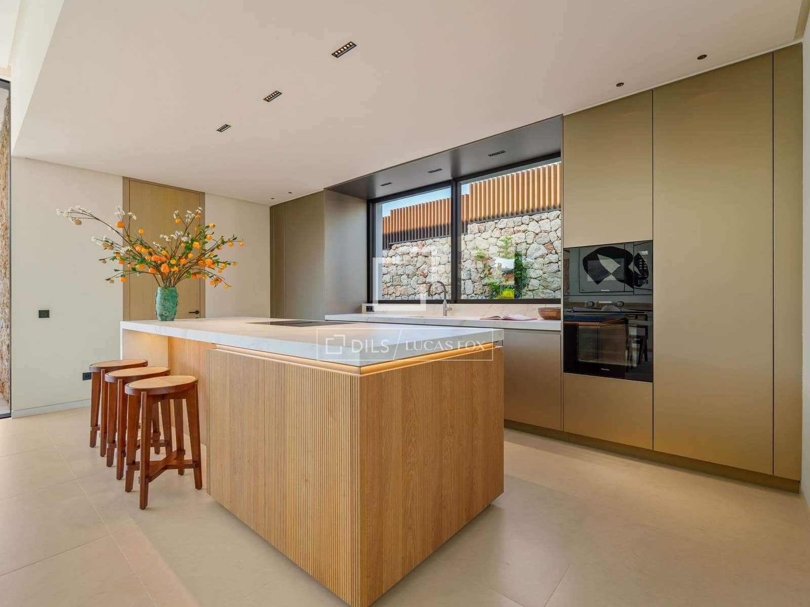 5 slaapkamer Villa te koop in Marbella met zwembad garage - € 5.995.000 (Ref: 9964288)