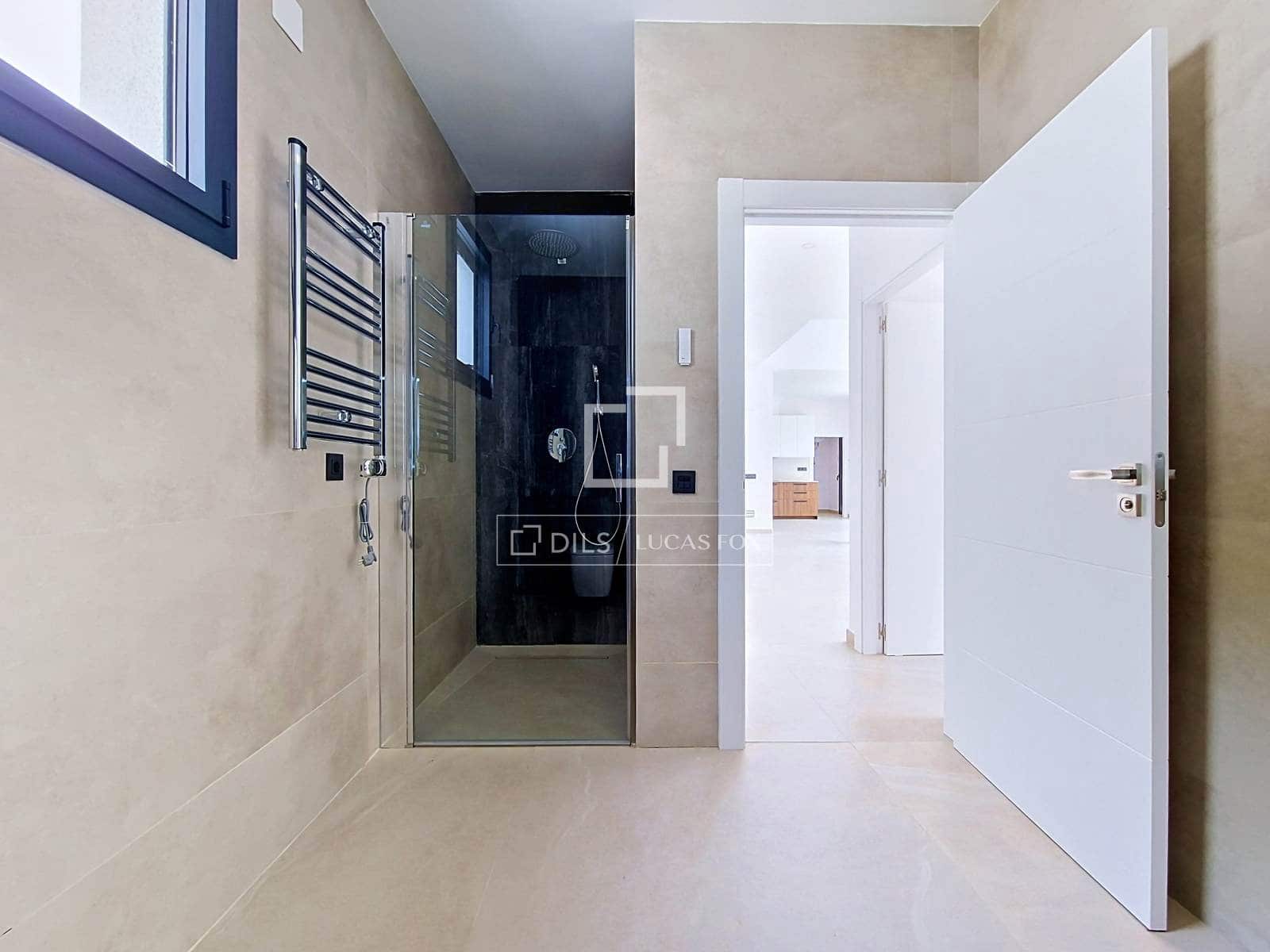 4 bedroom Villa for sale in Segur de Calafell with pool garage - € 780,000 (Ref: 9964289)