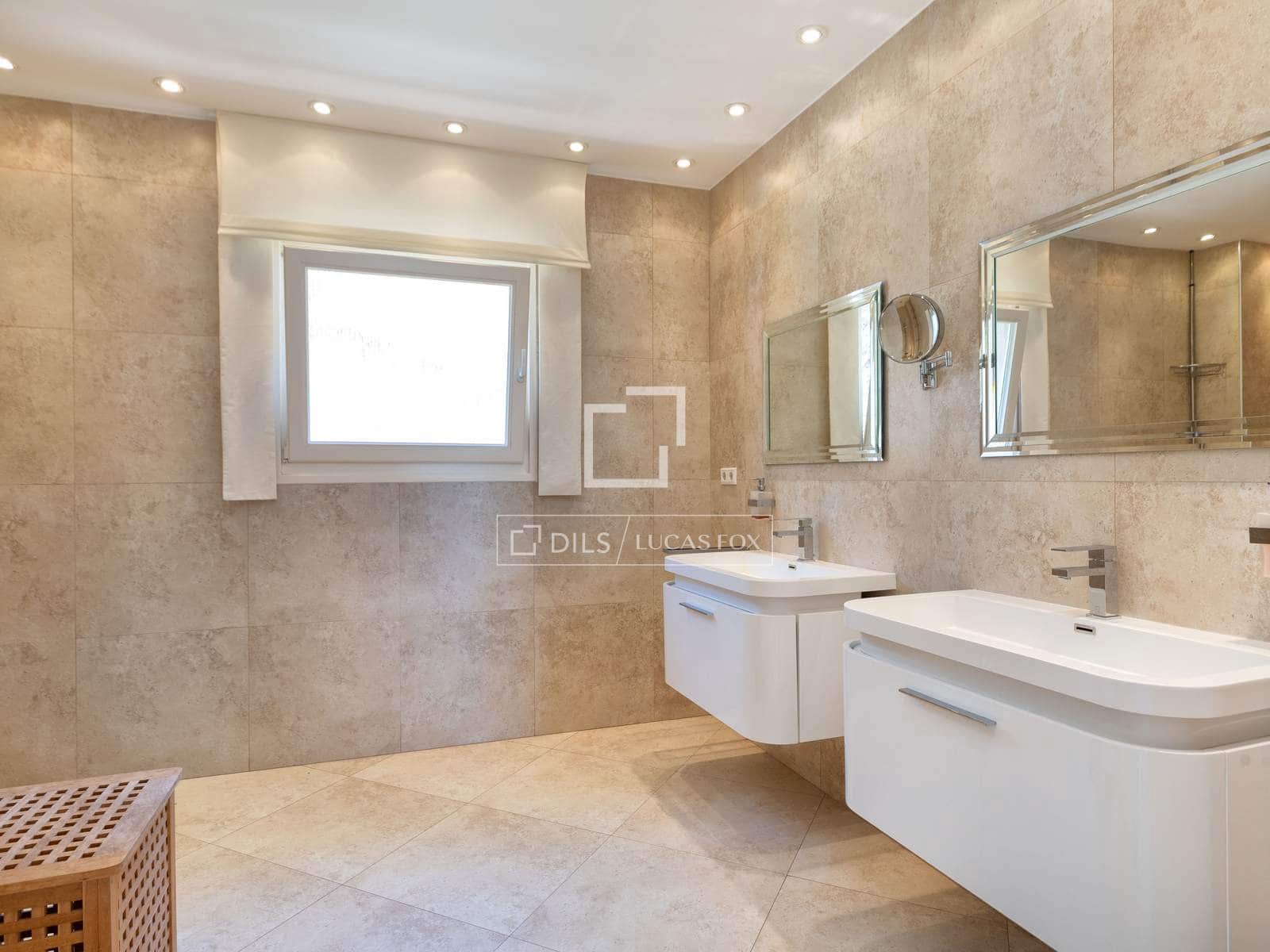 4 soveværelse Villa til salg i Roses med swimmingpool garage - € 1.575.000 (Ref: 9964290)