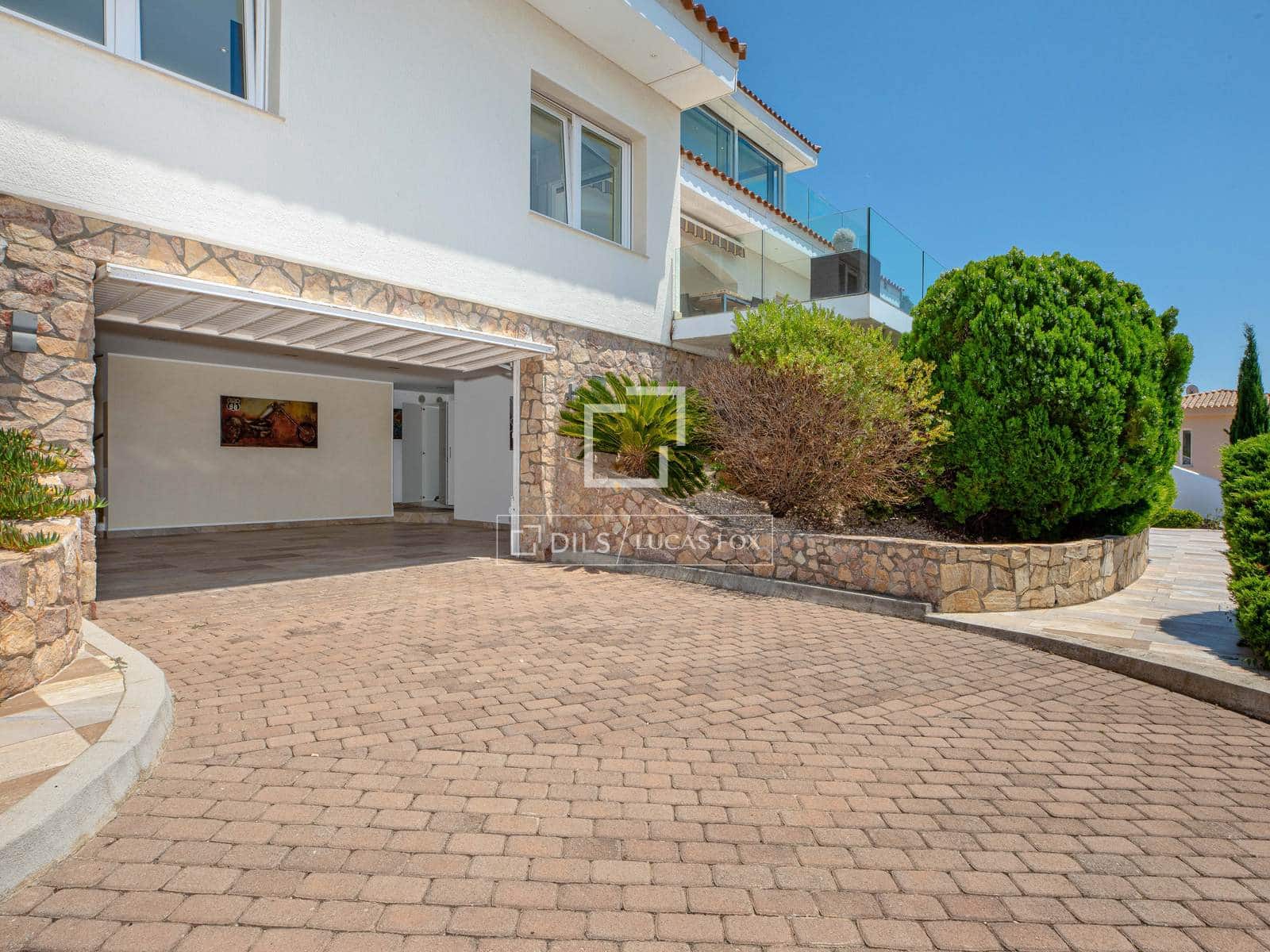 4 soveværelse Villa til salg i Roses med swimmingpool garage - € 1.575.000 (Ref: 9964290)