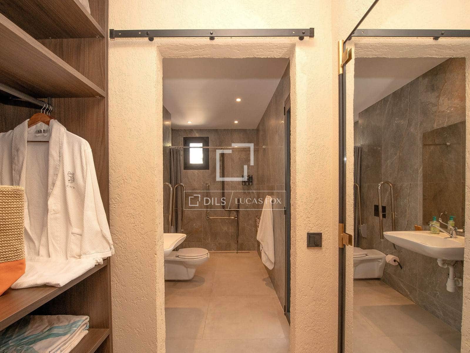 7 soveværelse Erhverv til salg i Sant Feliu de Guixols - € 1.800.000 (Ref: 9964291)