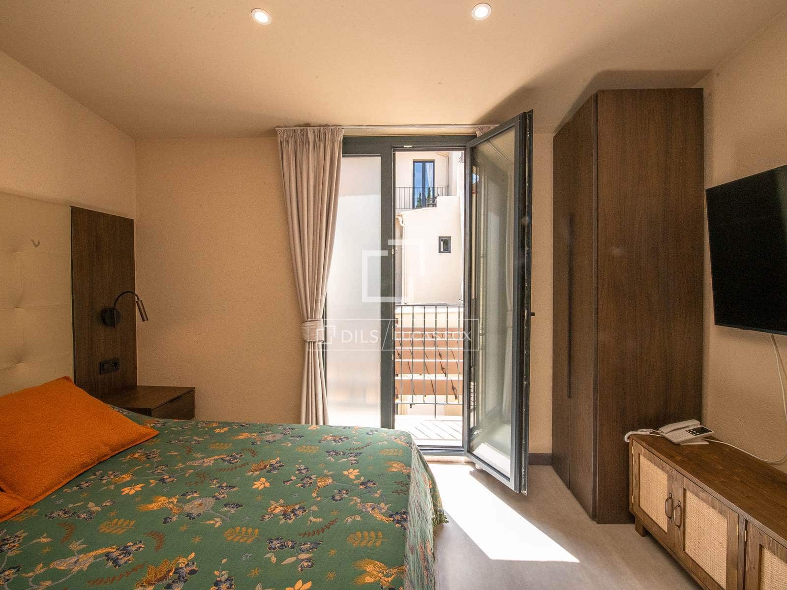 7 soveværelse Erhverv til salg i Sant Feliu de Guixols - € 1.800.000 (Ref: 9964291)
