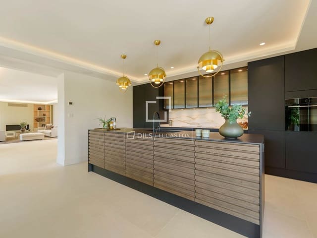5 slaapkamer Villa te koop in Marbella met zwembad garage - € 5.950.000 (Ref: 9964412)