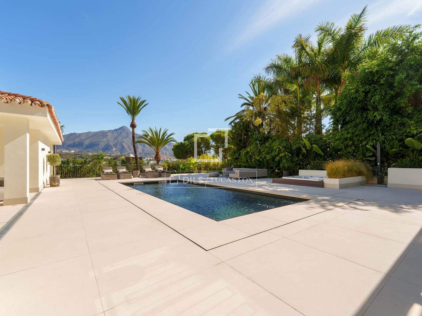 5 bedroom Villa for sale in Marbella with pool garage - € 5,950,000 (Ref: 9964412)