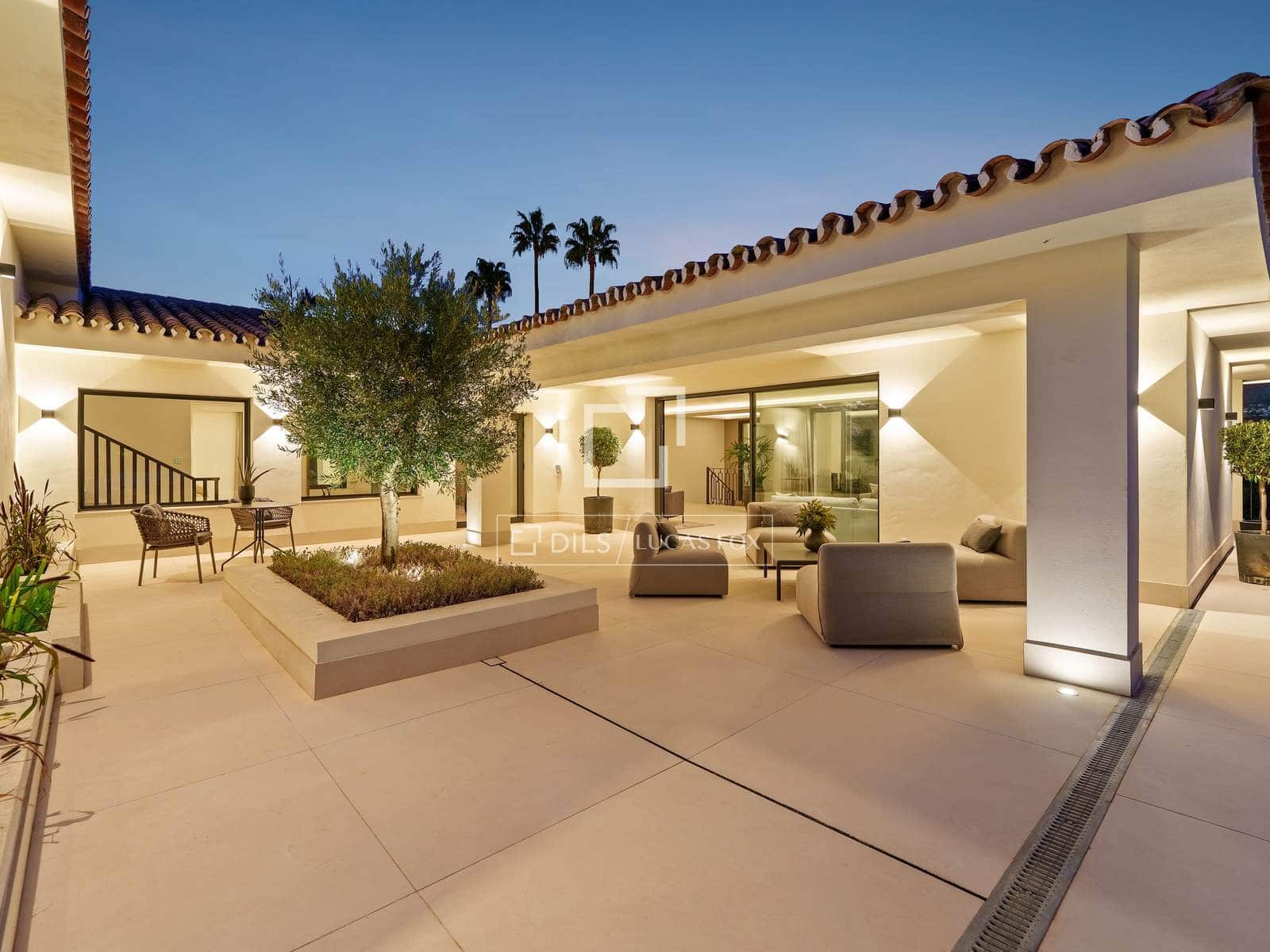 5 bedroom Villa for sale in Marbella with pool garage - € 5,950,000 (Ref: 9964412)