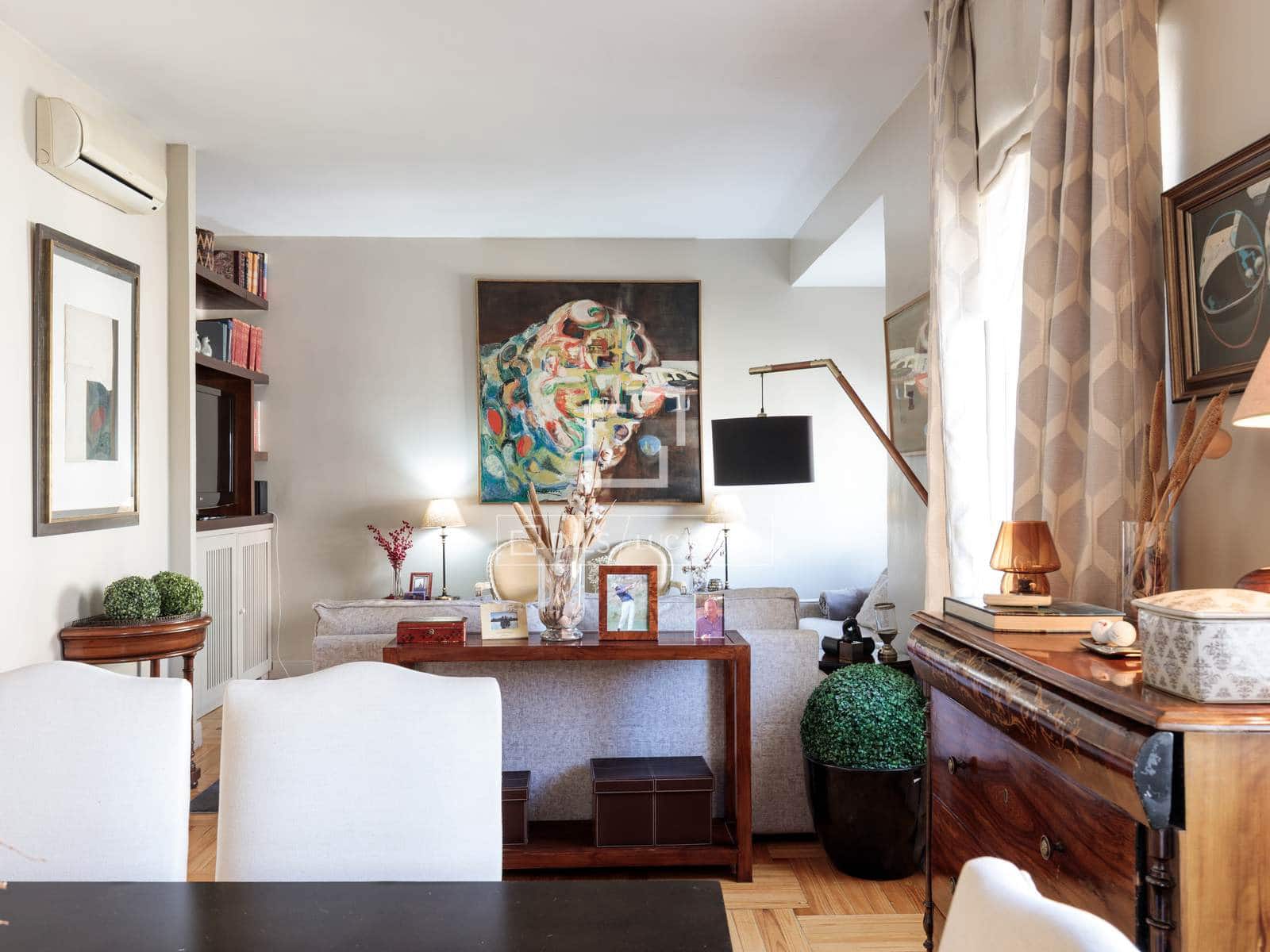 3 soveværelse Lejlighed til salg i Madrid by - € 1.780.000 (Ref: 9964413)