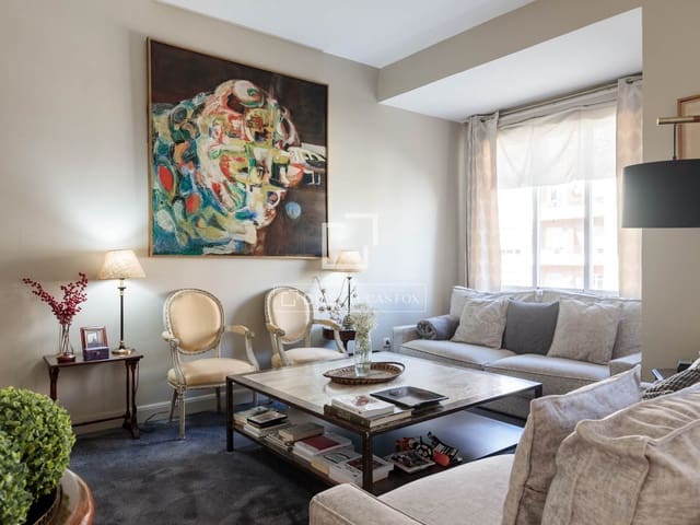 3 soveværelse Lejlighed til salg i Castellana, Madrid by - € 1.780.000 (Ref: 9964413)