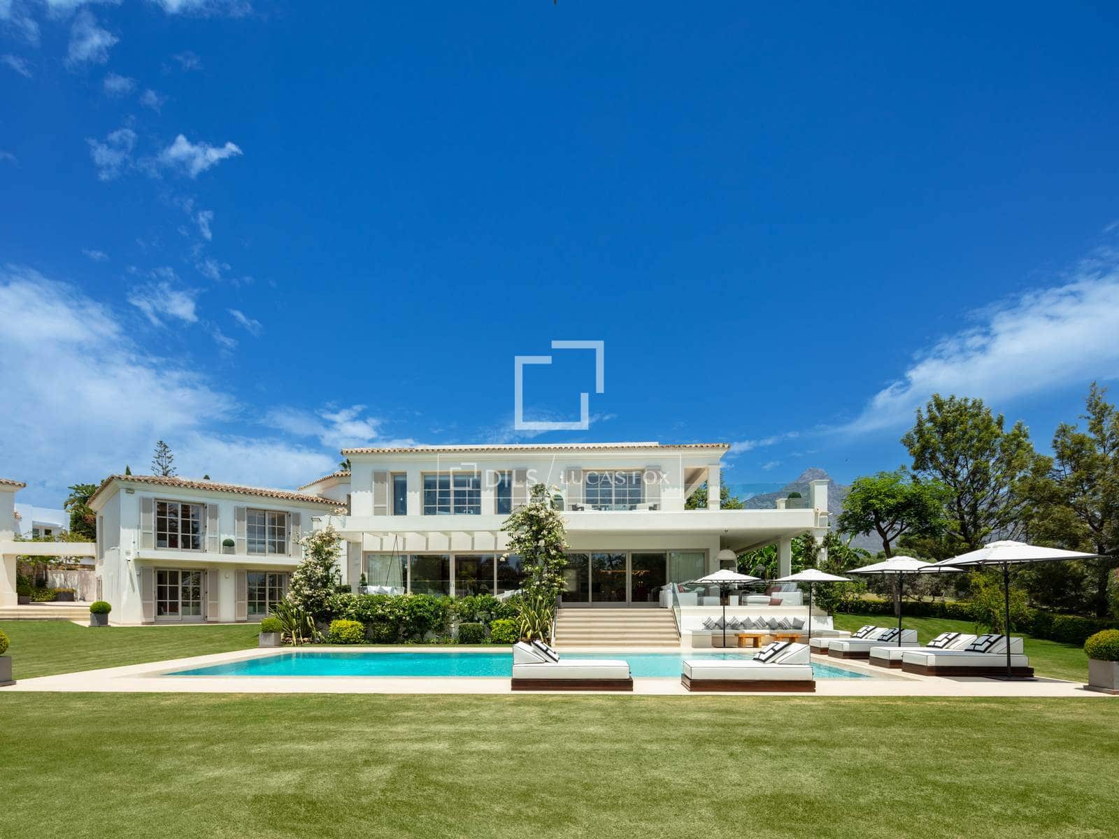 6 sovrum Villa till salu i Marbella med pool garage - 9 950 000 € (Ref: 9964500)