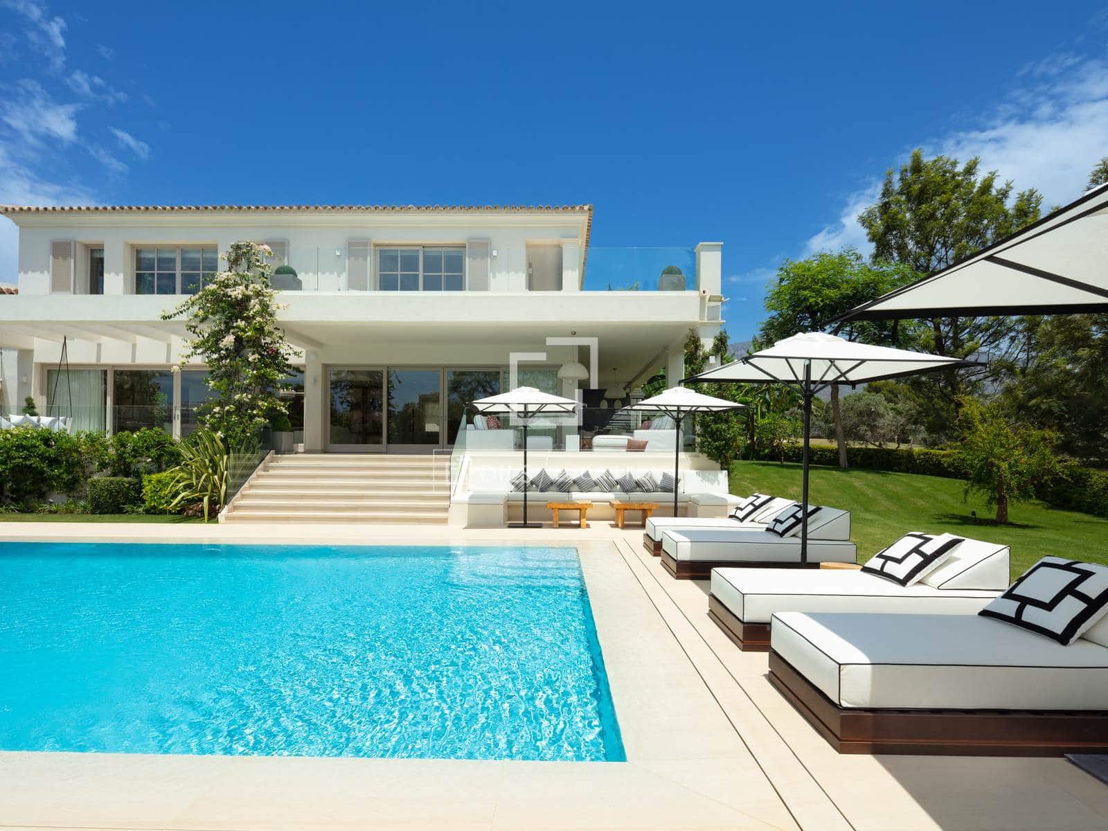 6 sovrum Villa till salu i Marbella med pool garage - 9 950 000 € (Ref: 9964500)