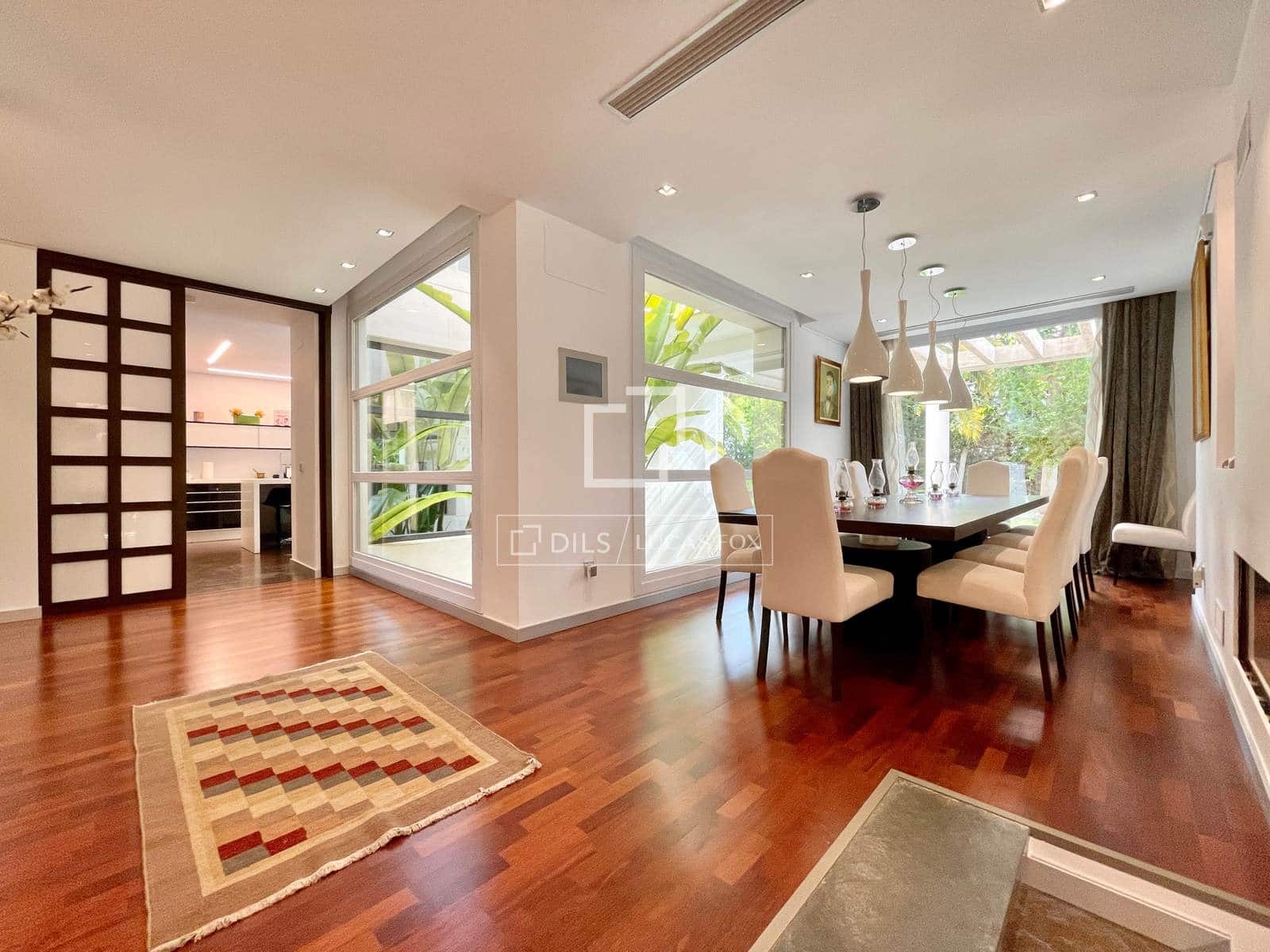 5 bedroom Villa for sale in Muchamiel / Mutxamel with garage - € 1,650,000 (Ref: 9965549)