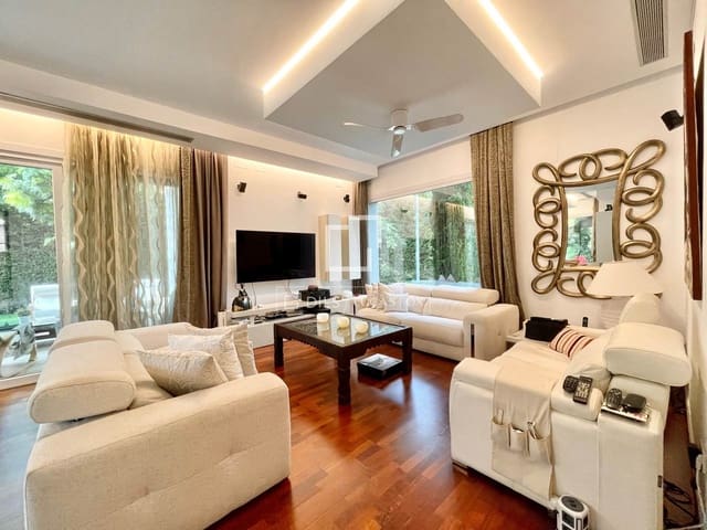 5 bedroom Villa for sale in Muchamiel / Mutxamel with garage - € 1,650,000 (Ref: 9965549)