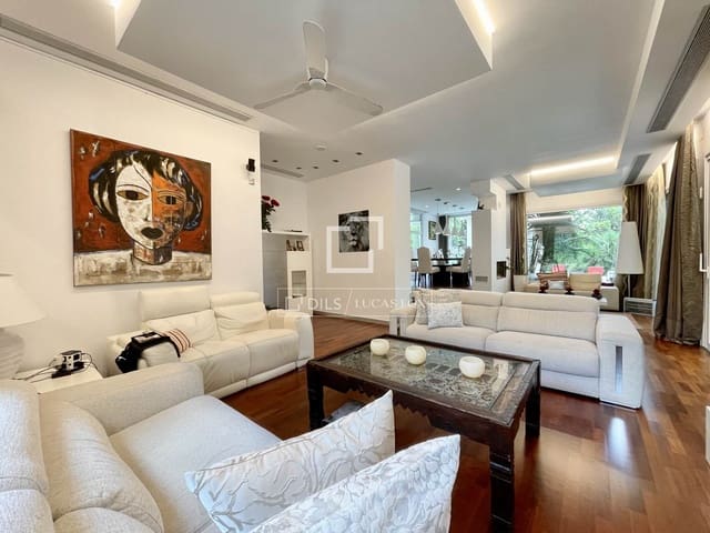5 bedroom Villa for sale in Muchamiel / Mutxamel with garage - € 1,650,000 (Ref: 9965549)