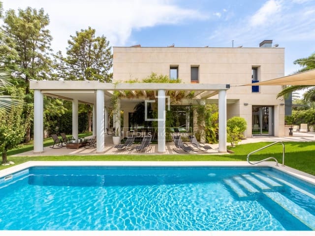 5 soveværelse Villa til salg i Muchamiel / Mutxamel med garage - € 1.650.000 (Ref: 9965549)