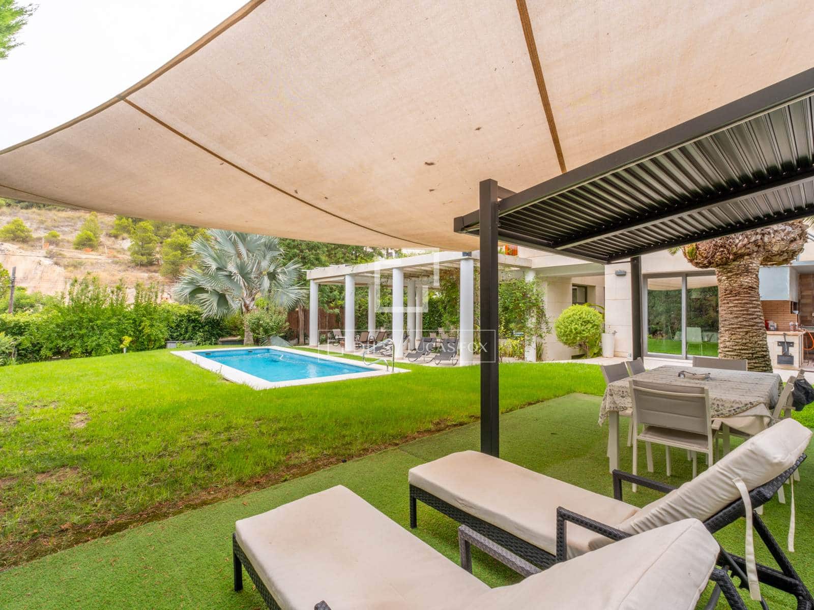5 bedroom Villa for sale in Muchamiel / Mutxamel with garage - € 1,650,000 (Ref: 9965549)