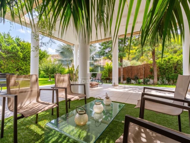 5 soveværelse Villa til salg i Muchamiel / Mutxamel med garage - € 1.650.000 (Ref: 9965549)