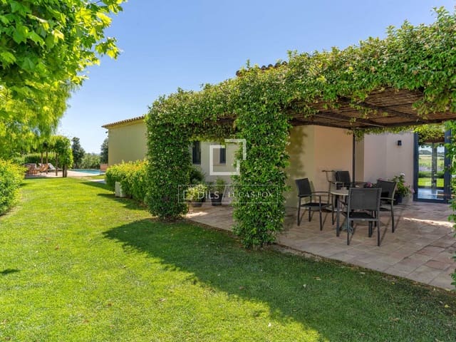 4 bedroom Villa for sale in La Tallada d'Empordà with pool garage - € 1,670,000 (Ref: 9965550)