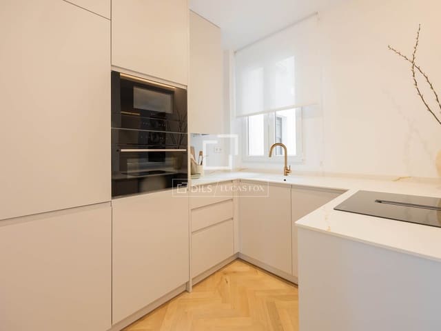 2 soverom Leilighet til salgs i Castellana, Madrid by - € 1 690 000 (Ref: 9965551)