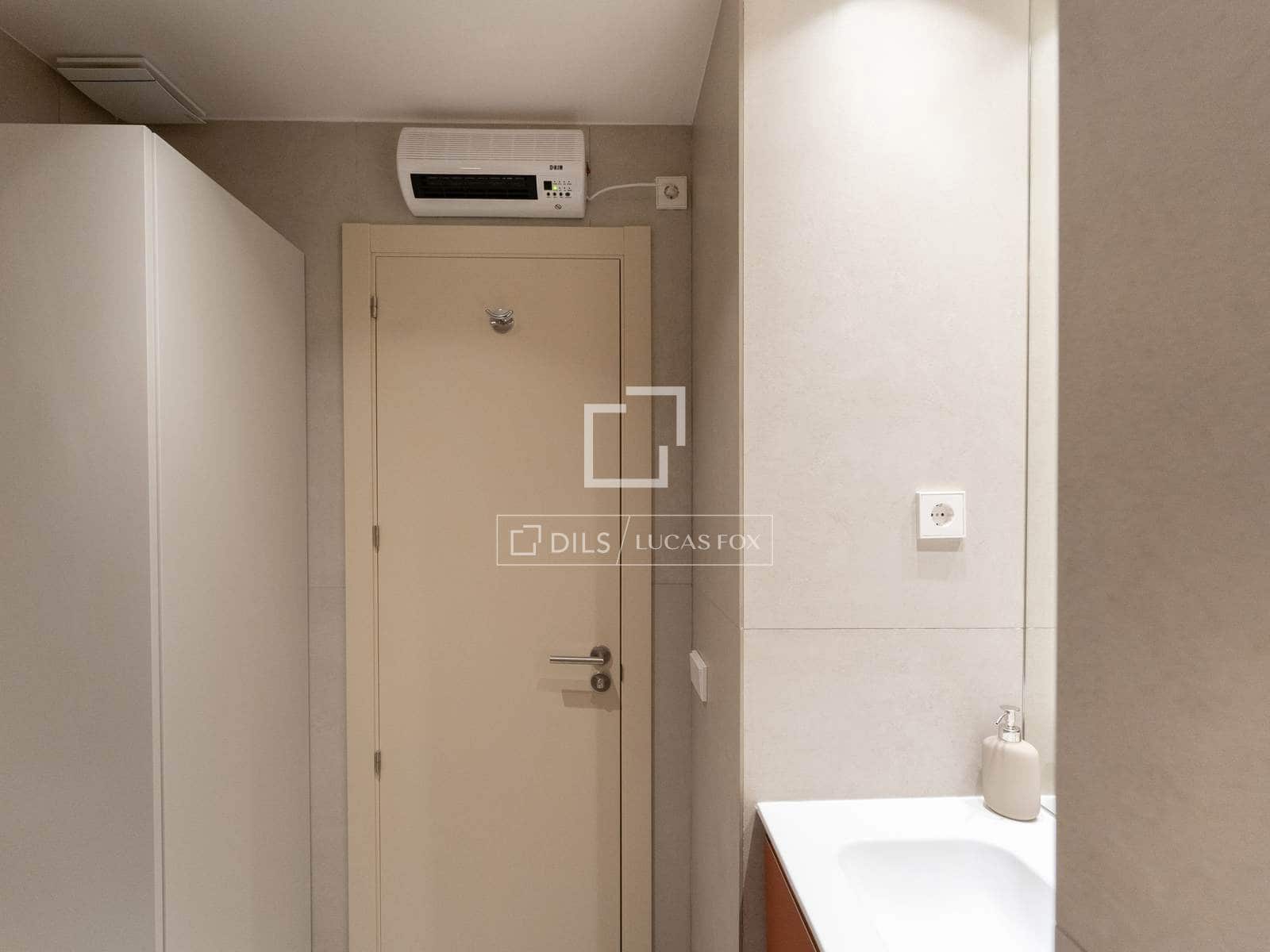 Leilighet til leie i Madrid by - € 2 000 (Ref: 9965552)