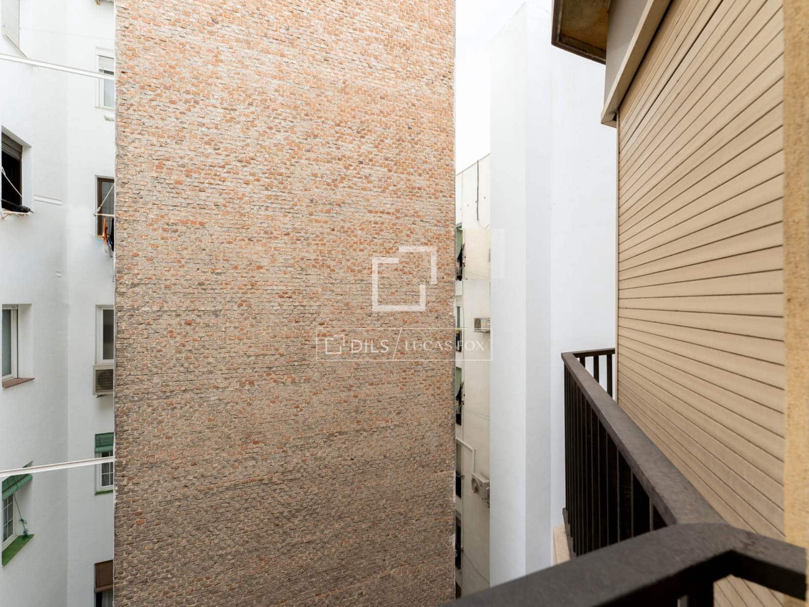 Leilighet til leie i Madrid by - € 2 000 (Ref: 9965552)