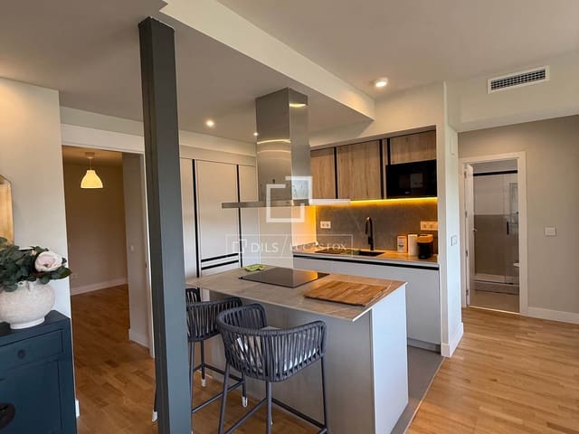 3 quarto Apartamento para arrendar em Niño Jesús, Madrid cidade - 3 200 € (Ref: 9965553)