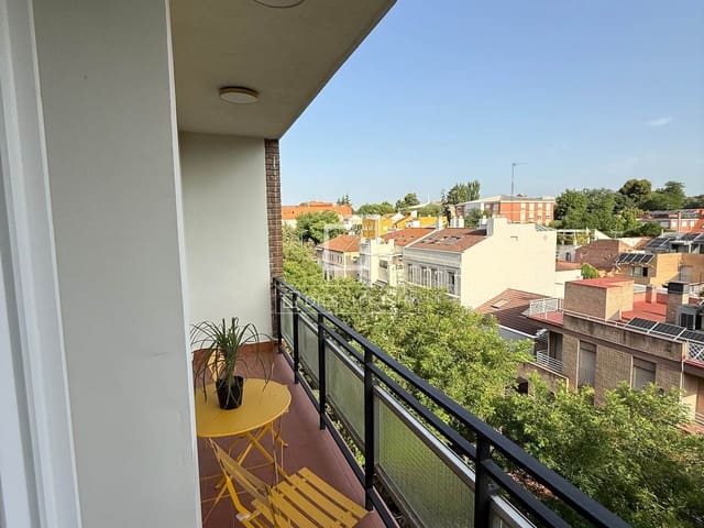 3 quarto Apartamento para arrendar em Niño Jesús, Madrid cidade - 3 200 € (Ref: 9965553)